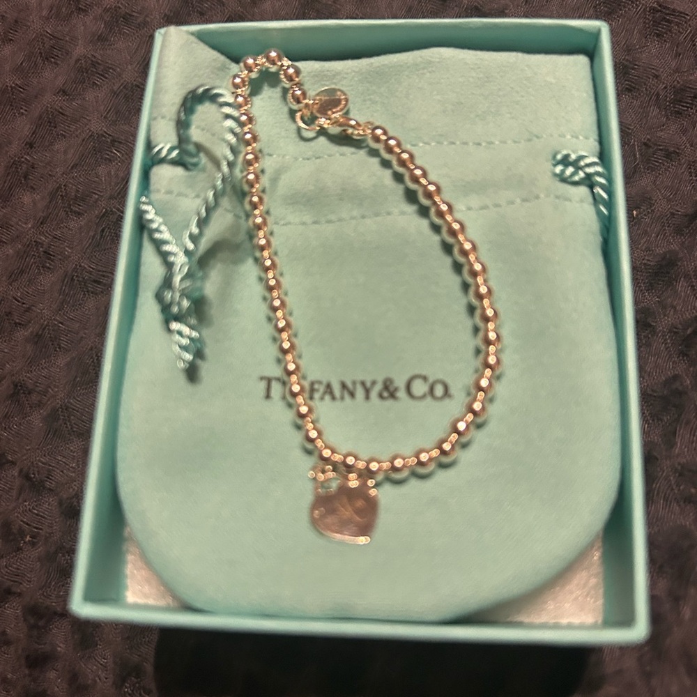 Tiffany & Co Heart Mom 925 sterling bracelet